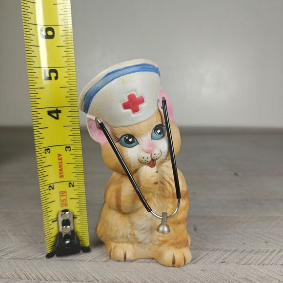 Vintage Jasco Nurse Kitten Coin Bank Critter Banks Novelty Humor Cat Lady Decor - Picture 7 of 8